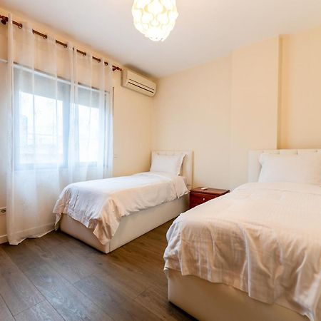 Hotel Elior Tirana Exterior photo
