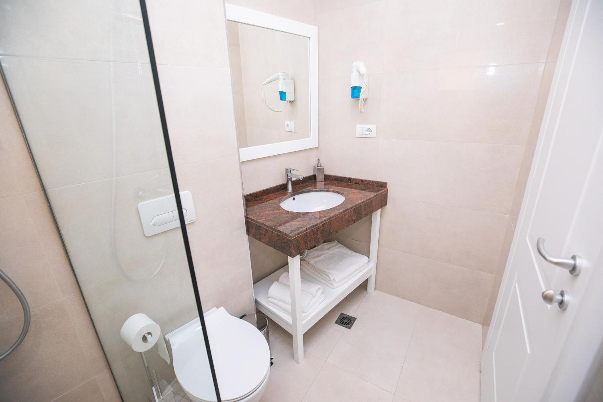 Hotel Elior Tirana Room photo